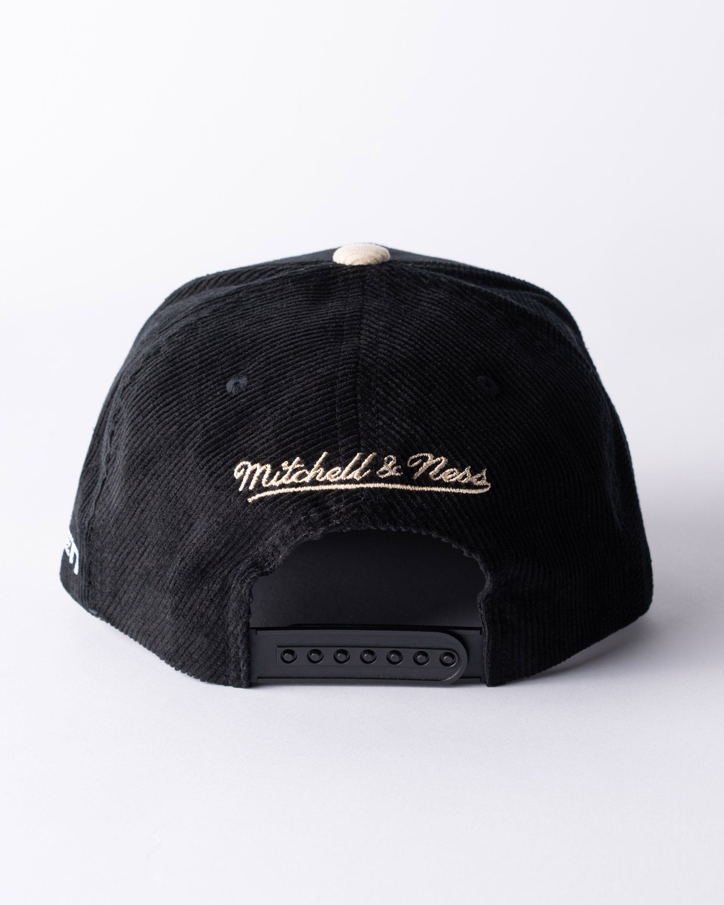 FALKEN X MITCHELL & NESS 40 YEARS ALL DIRECTIONS SNAPBACK — BLACK & CREAM